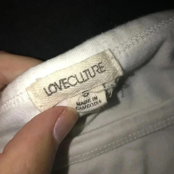 White crop top - Picture 2 of 2